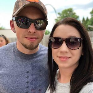 Meet your Posher, Cara